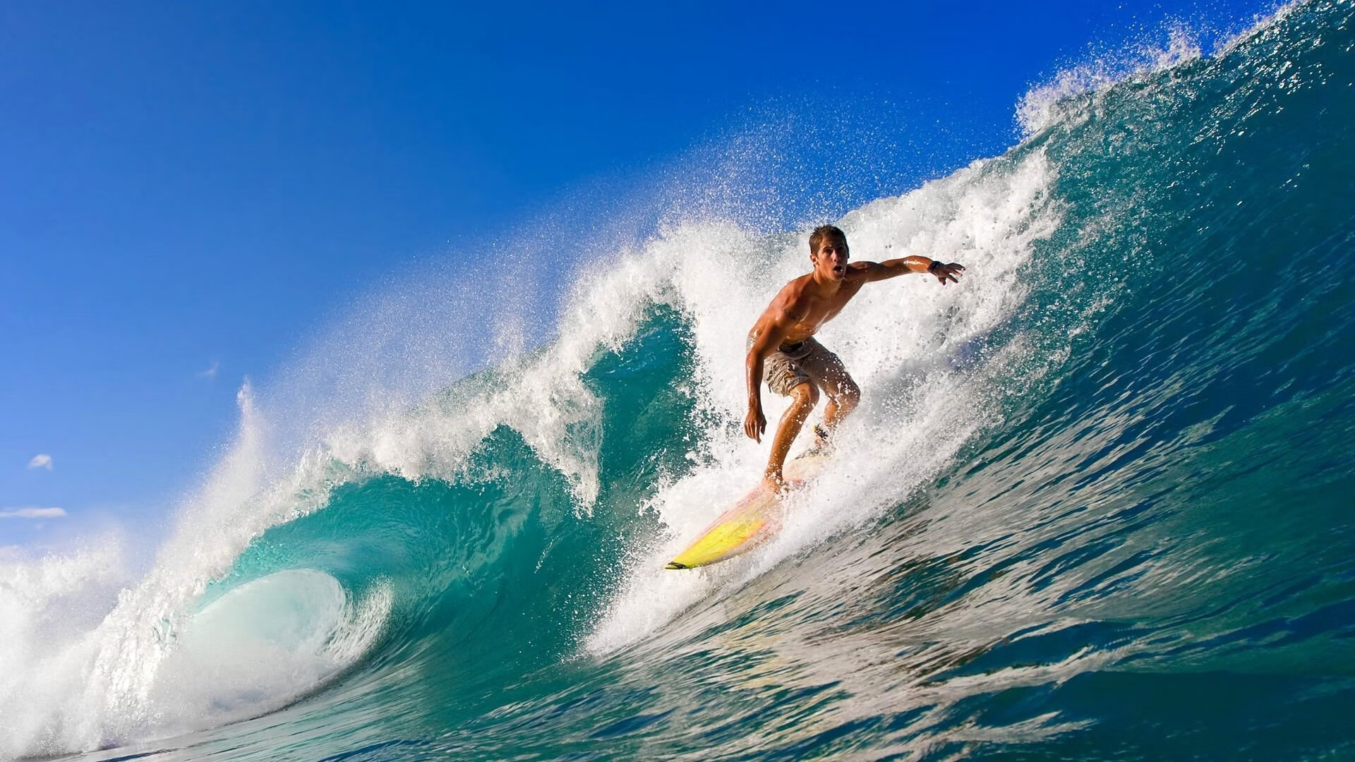 掘金中锋约基奇致命三分帮助战胜湖人，约基奇砍下27分11助 掘金5人得分上双